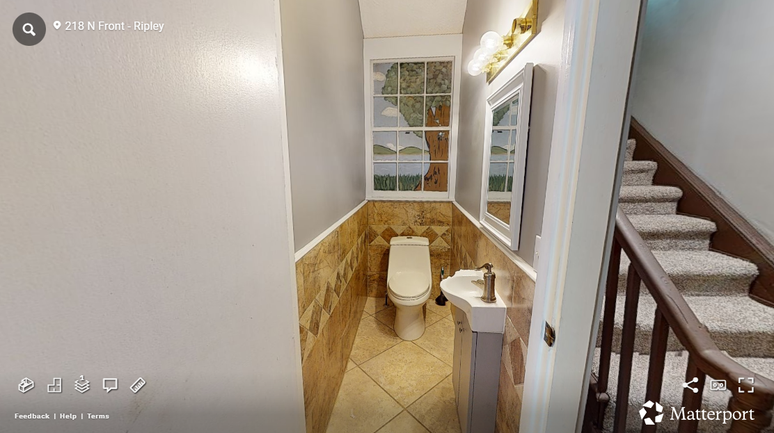 218 N Front St - Photo 5 of 7