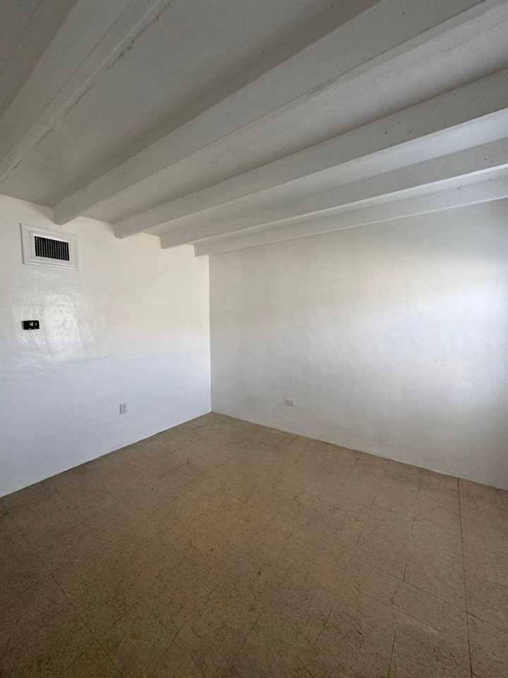 MAGIA JHONSON LLC - Photo 6 of 11