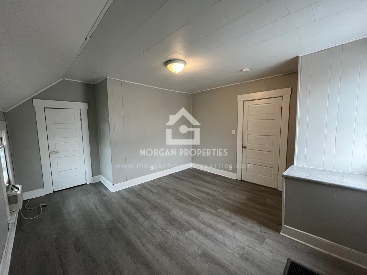 1104 Thornburg Street - Photo 7 of 7