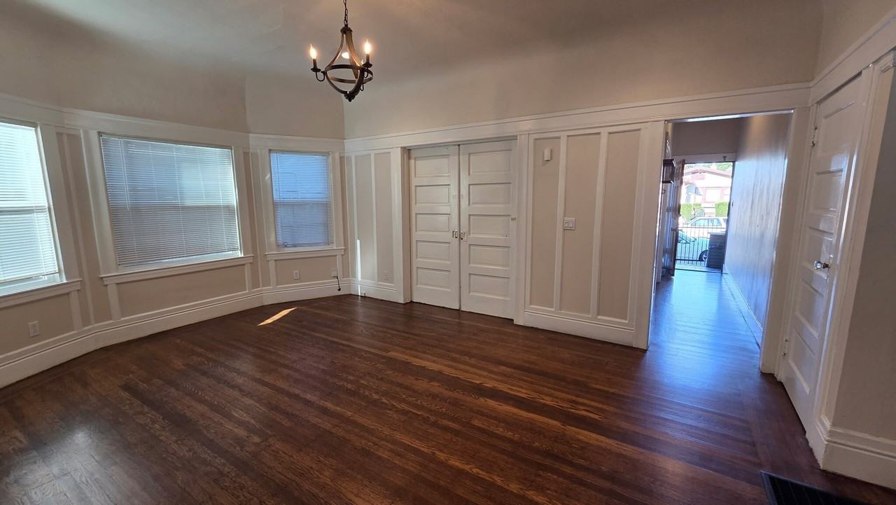 1522 27th Avenue - Photo 3 of 14