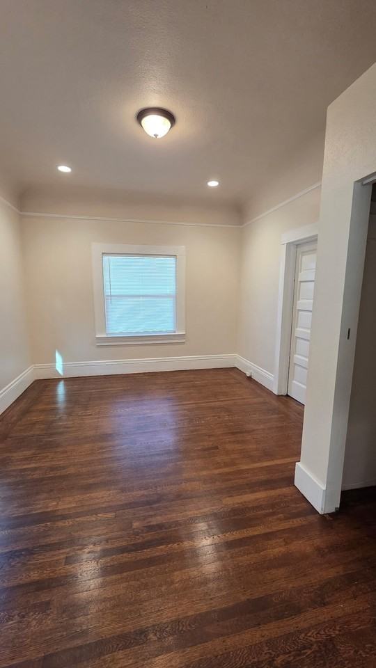 1522 27th Avenue - Photo 4 of 14