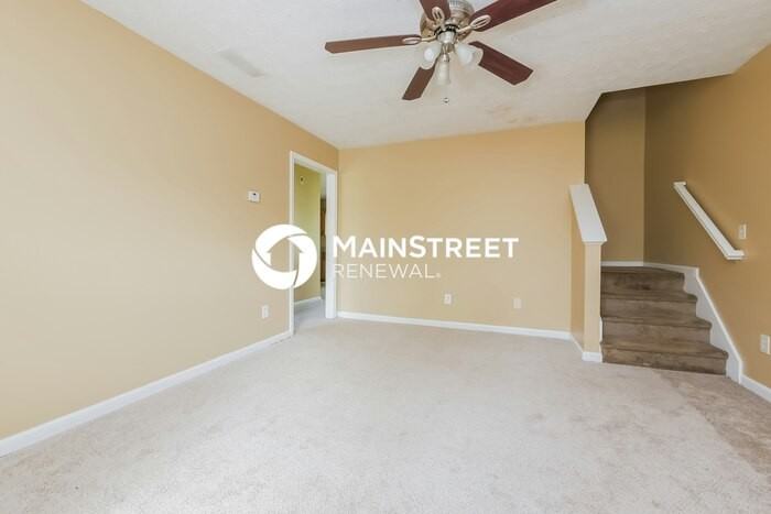 101 Bradesbury Ln - Photo 3 of 17