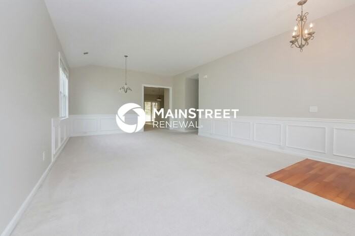 101 Bradesbury Ln - Photo 5 of 17