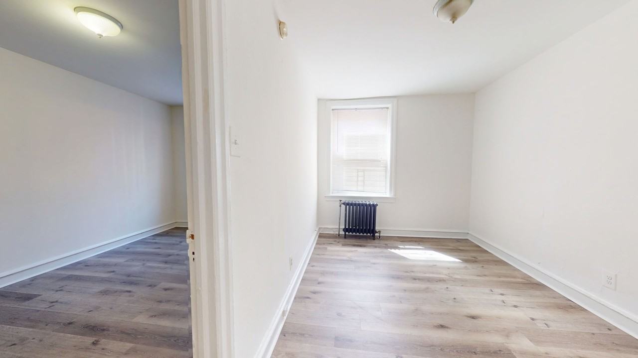 1008 S. 48th Street - Photo 5 of 13