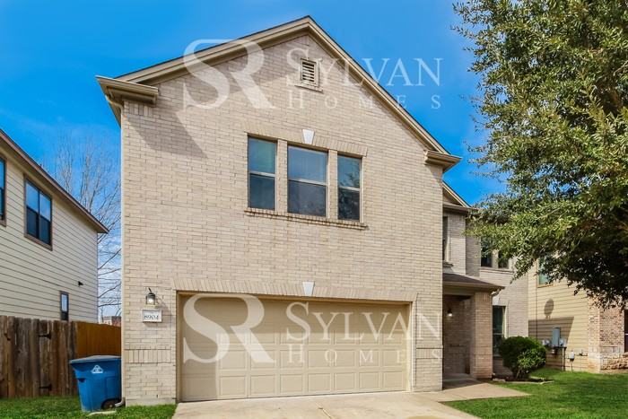 8904 Ipswich Bay Dr - Photo 2 of 15