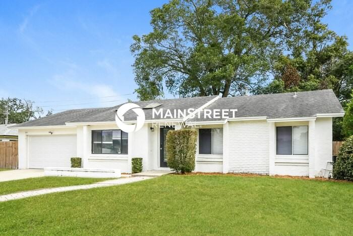 931 Alameda Dr - Photo 2 of 16