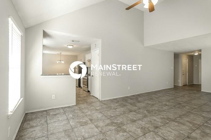 19830 Bettencourt Lane - Photo 3 of 17