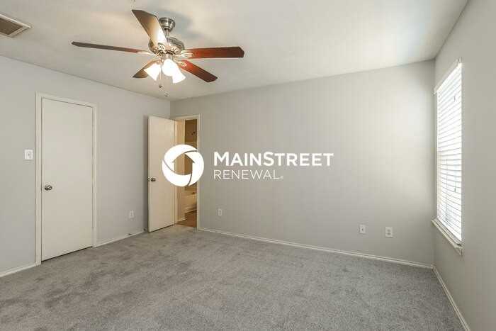 19830 Bettencourt Lane - Photo 7 of 17