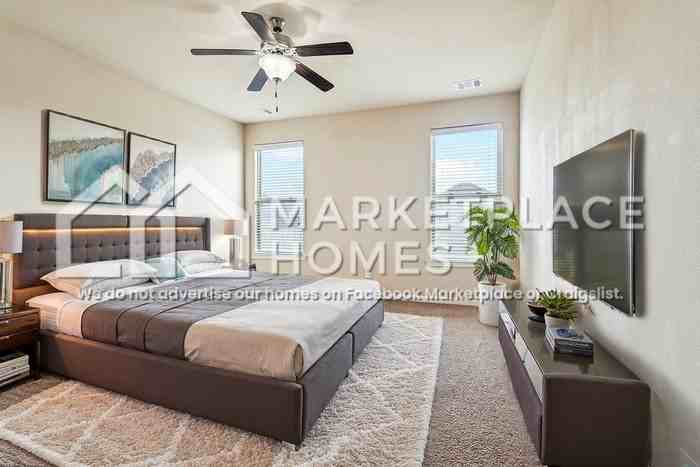 905 Lakeshore Village Pt - Photo 6 of 18
