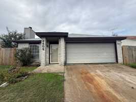 featured image of 2409 Pixton Drive