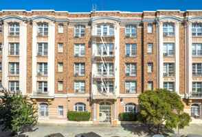 featured image of 720 South Normandie Avenue