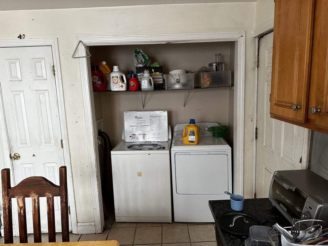 40 Hooker St - Photo 6 of 27