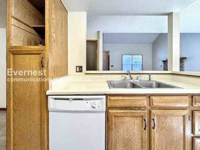 11595 E Cornell Cir - Photo 3 of 31