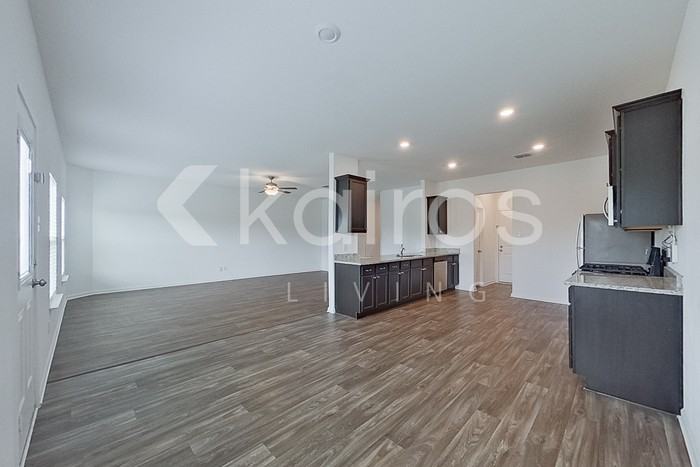 946 Shady Brk - Photo 6 of 25