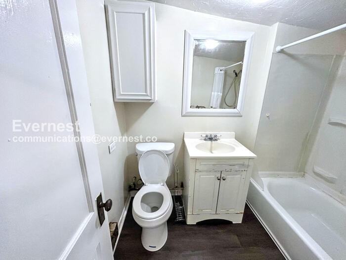 110 1/2 W Cheyenne Rd #BACK - Photo 5 of 14