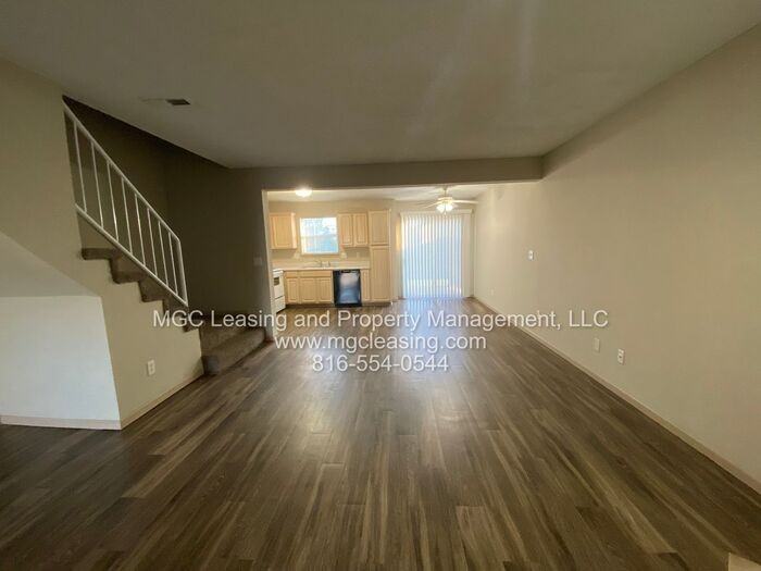 1110 Garden Drive - Photo 3 of 16