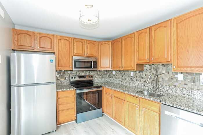 8 Ute Ct - Photo 7 of 13