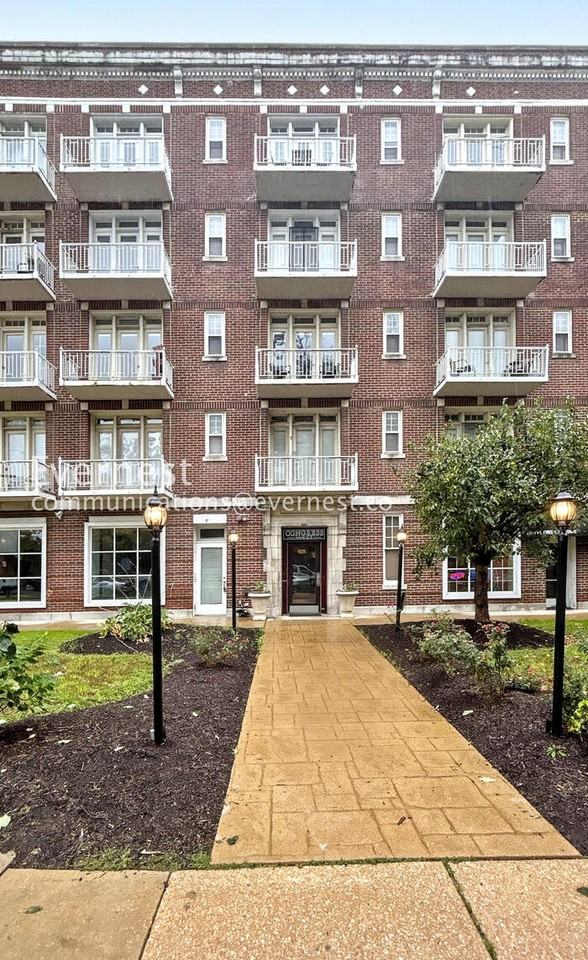 5316 Pershing Ave #412 - Photo 3 of 22