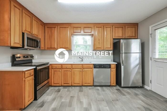 1100 Curtiss Dr - Photo 6 of 18