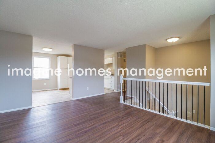 883 Laverty Lane - Photo 4 of 18