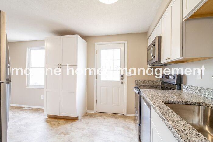 883 Laverty Lane - Photo 7 of 18