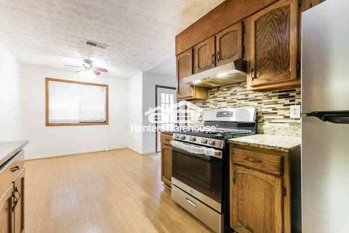 10164 Wooten Road - Photo 6 of 19