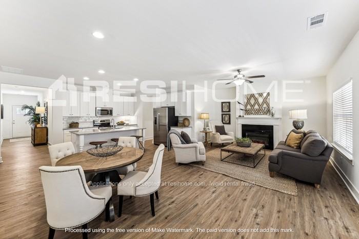 551 Soldiers Pathway - Photo 3 of 17