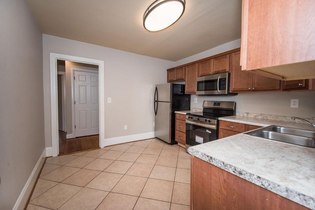 153 Pleasant Ridge Avenue - Photo 5 of 11