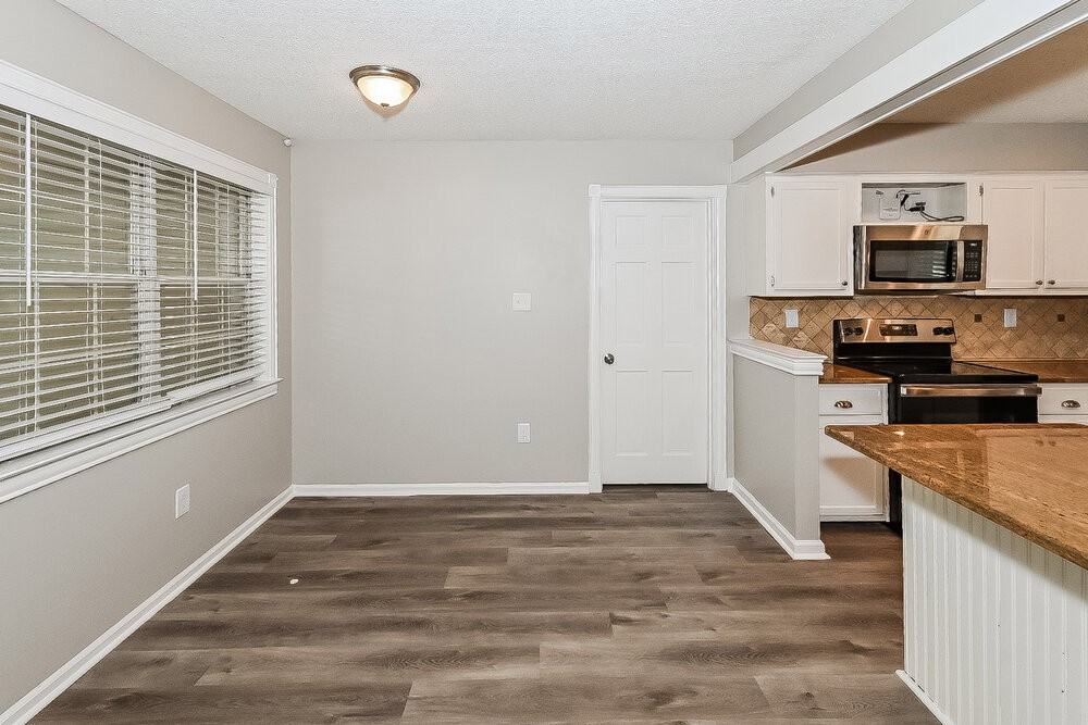 6710 Tangleberry Cv - Photo 5 of 16