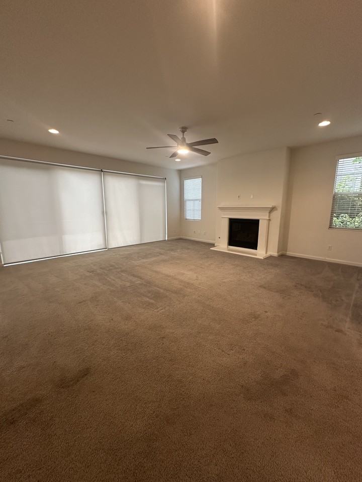 6449 Autumn Gold Way #NA - Photo 5 of 26