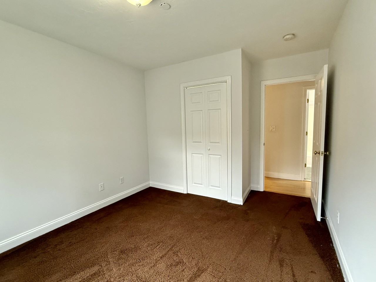 111 W 8th St #1Q - Photo 6 of 18