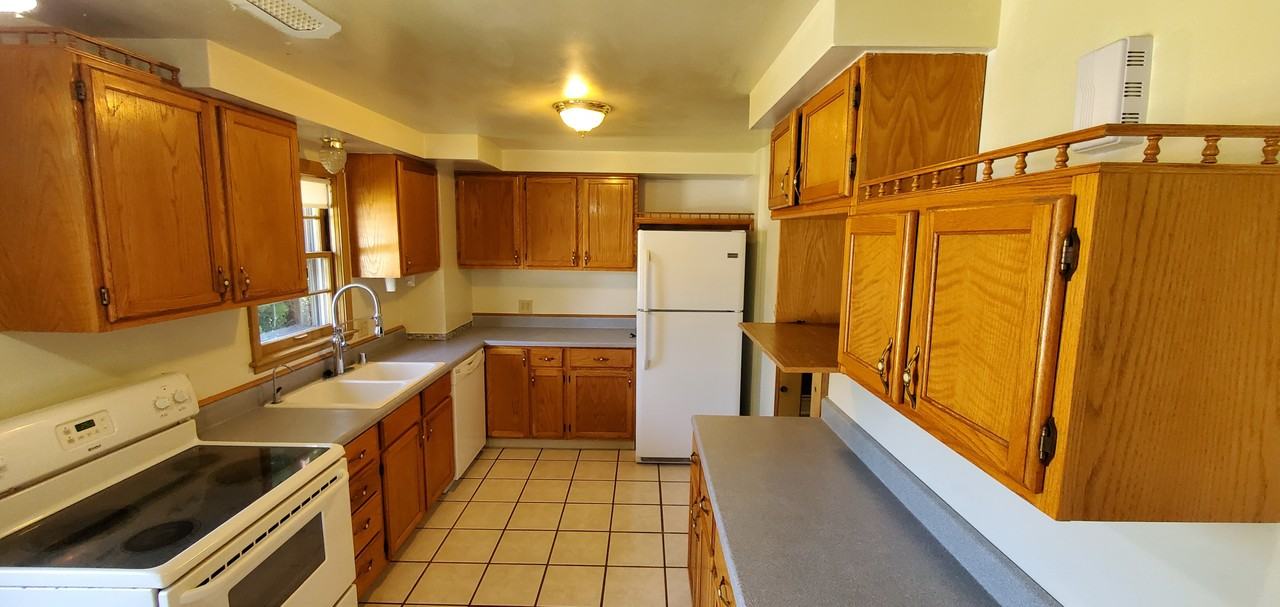 1163 Higgins Ave #NA - Photo 7 of 50