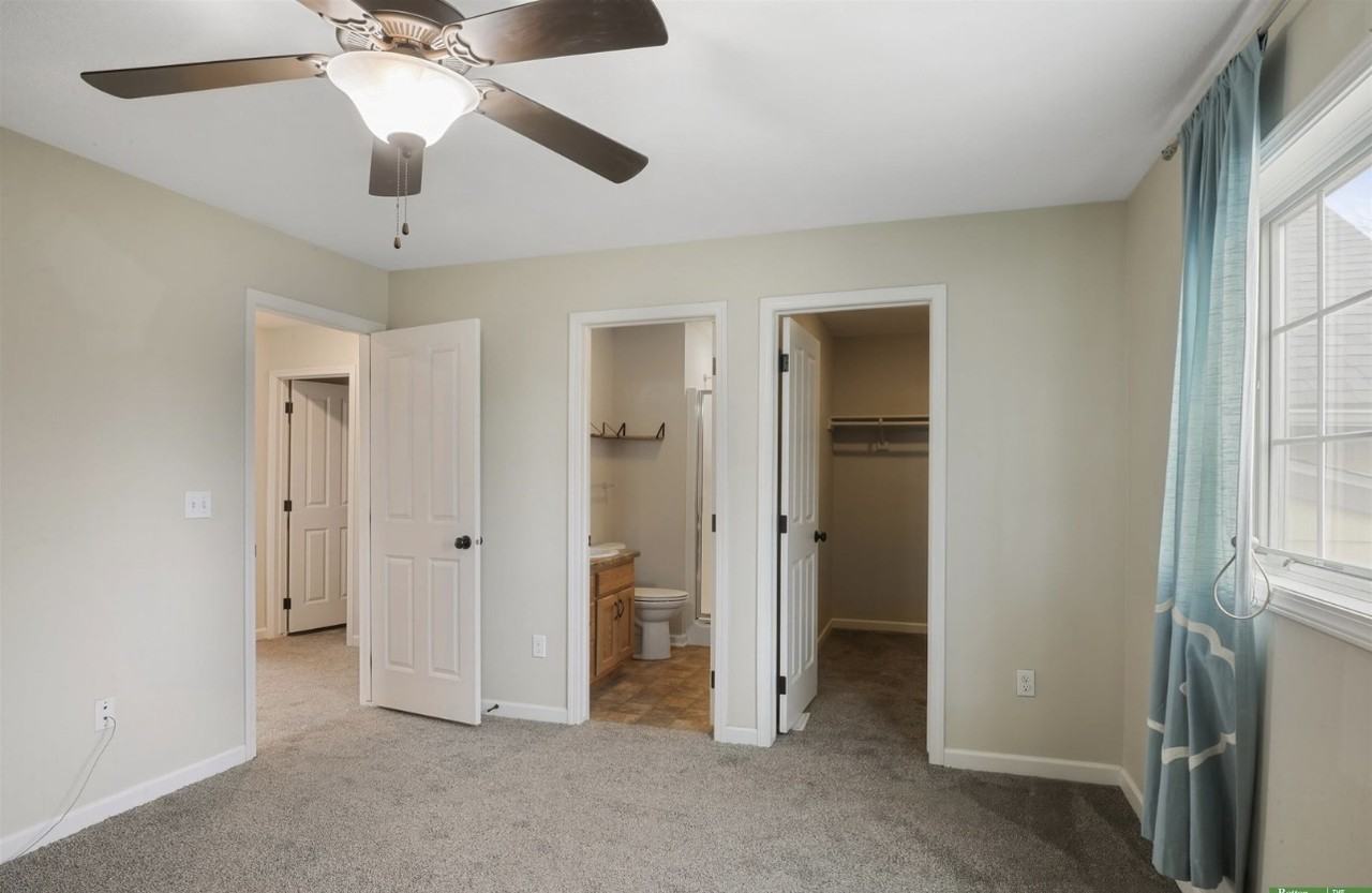 2510 N 42nd St #2510 - Photo 7 of 13