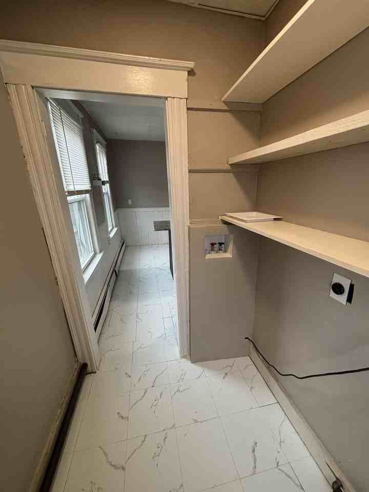 154 Daly Ave #NA - Photo 6 of 7