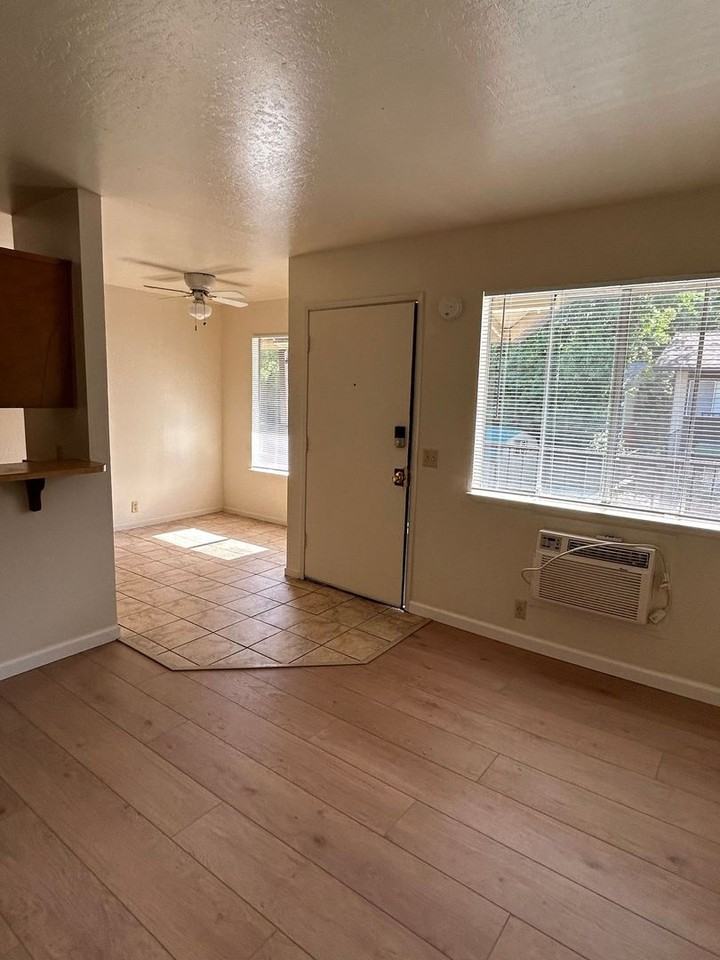 Wildflower Apartments - Photo 7 of 12