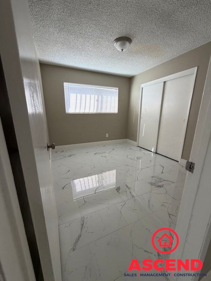 1420 Murdock Street - Photo 7 of 17