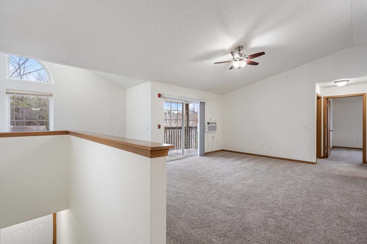 Woodland Park Apartments - Photo 7 of 17