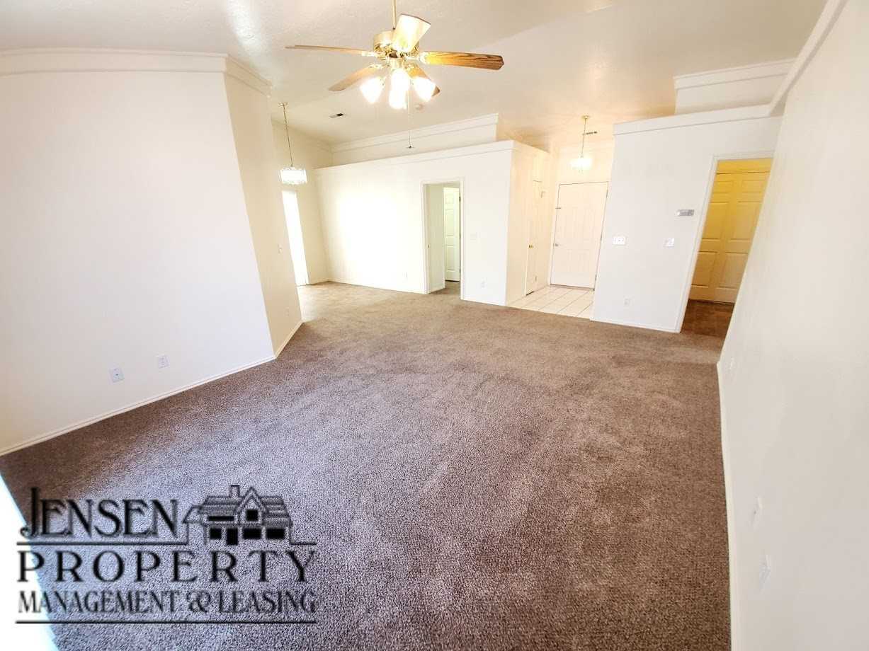 710 S Indian Hills Dr #60 - Photo 4 of 25