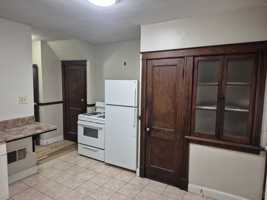 featured image of 5109 S Broadway