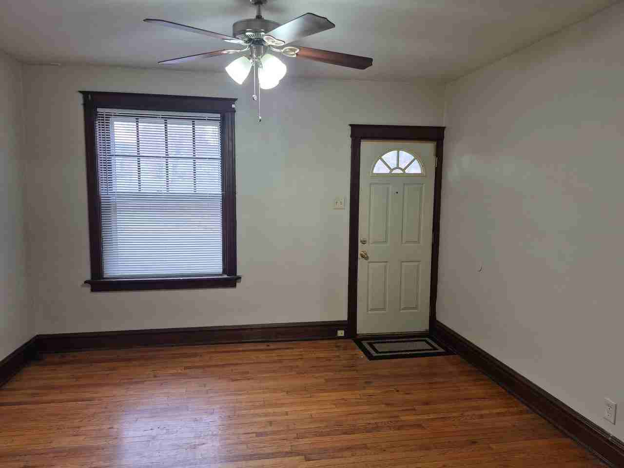 5109 S Broadway - Photo 2 of 9