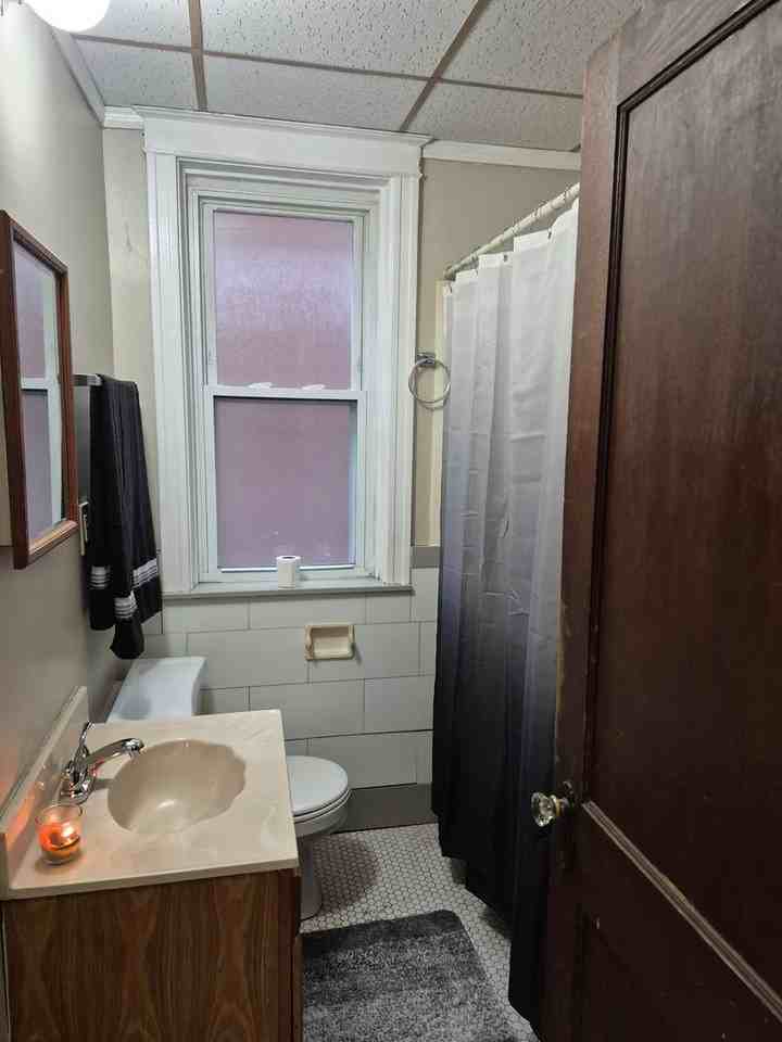 5109 S Broadway - Photo 4 of 9