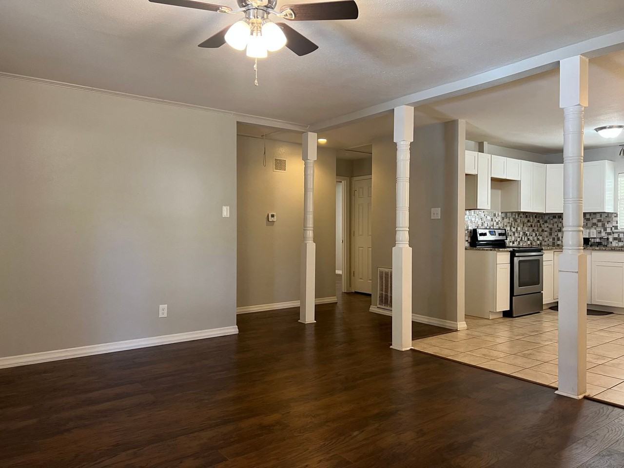 1518 S Taylor St - Photo 3 of 17