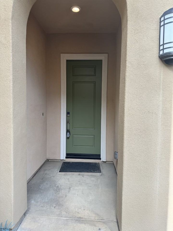 233 Radial - Photo 2 of 29