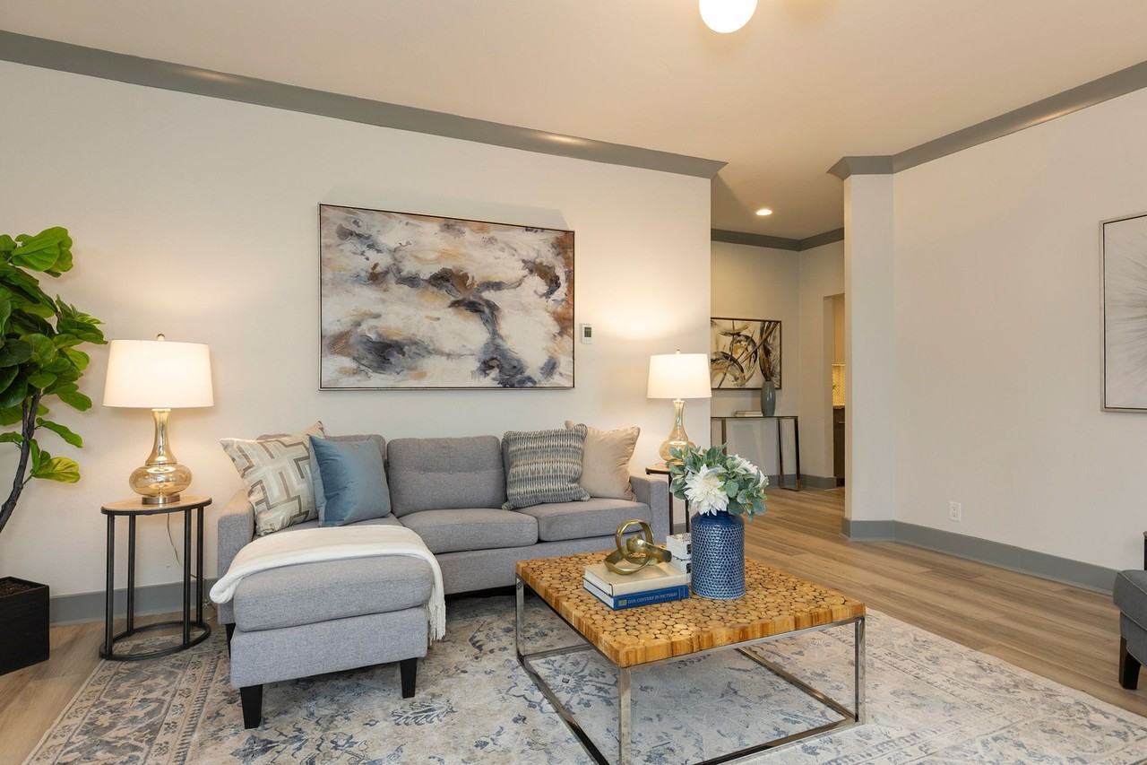 Fredonia - Photo 7 of 15