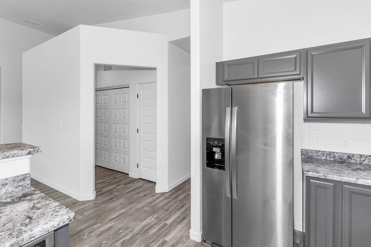 387 Hidden River Drive - Photo 7 of 30