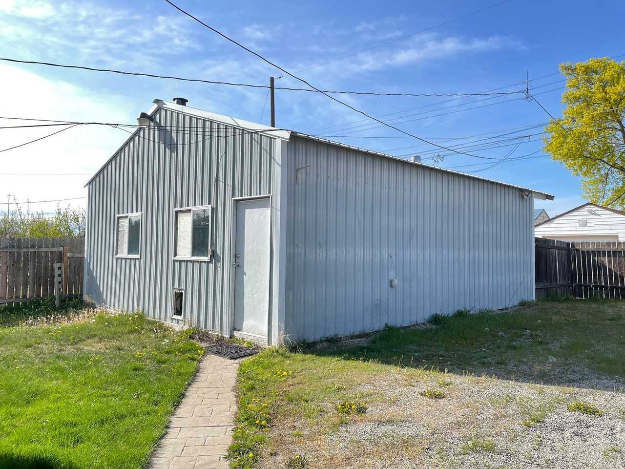 507 East Columbia Avenue - Photo 7 of 14