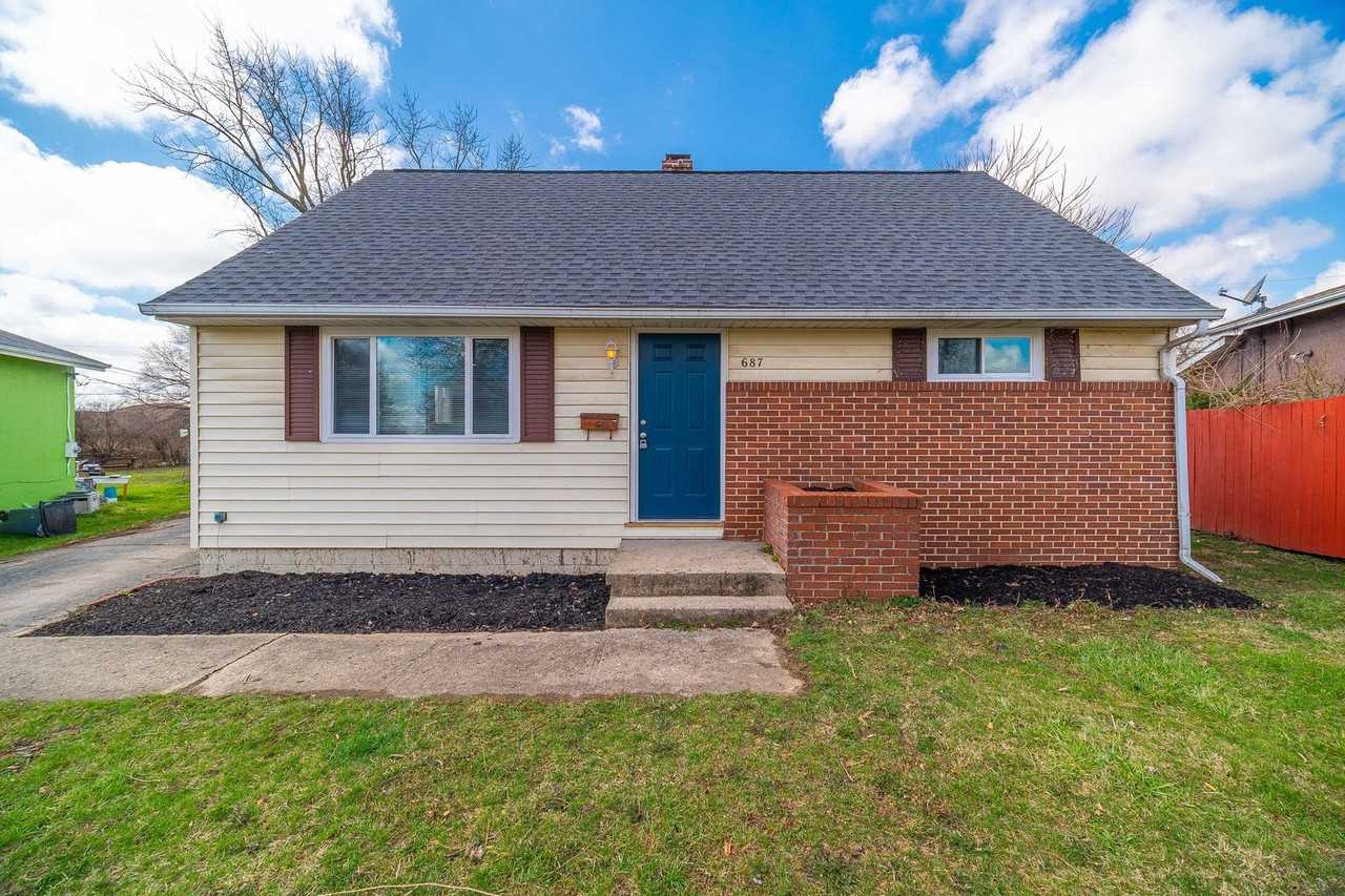 687 Scriven Avenue