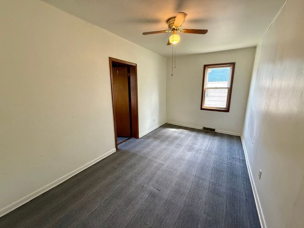 1113 N 5th St - Photo 5 of 17