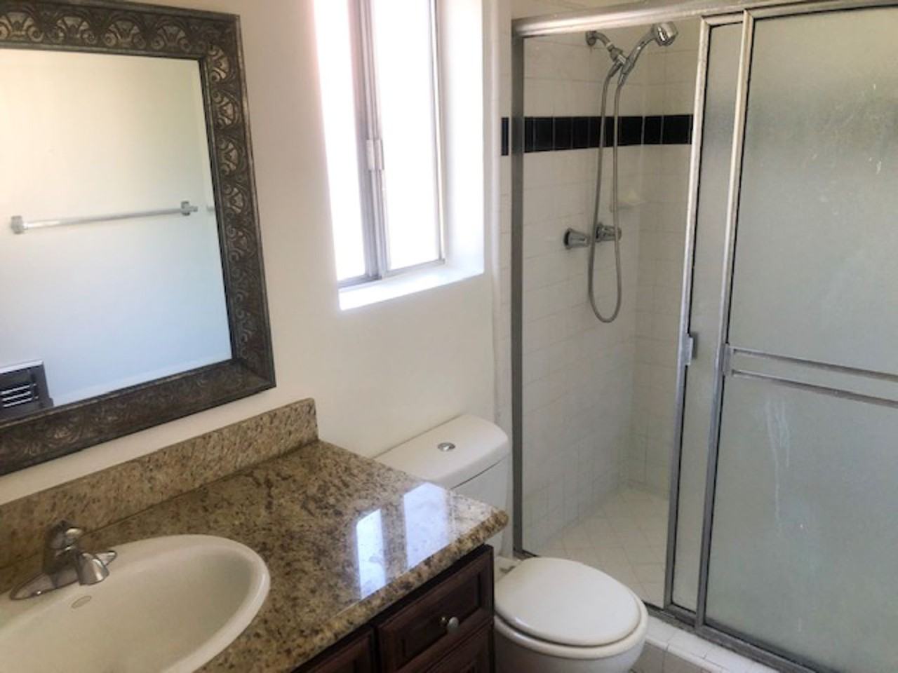 1030 N Harper Ave. - Photo 4 of 16