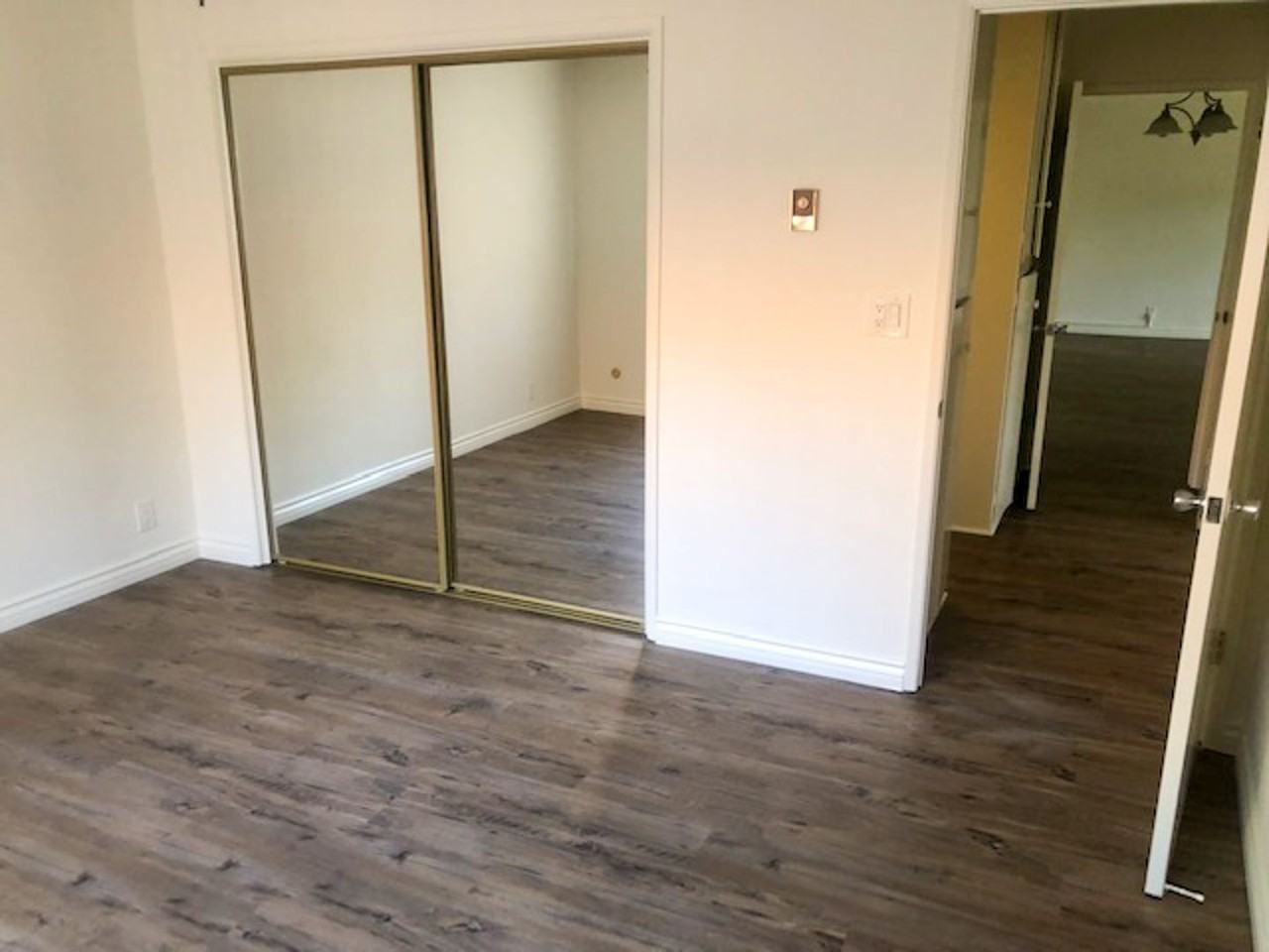 1030 N Harper Ave. - Photo 7 of 16